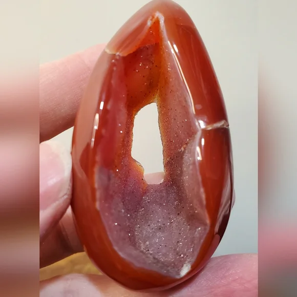 Agate Crystal Cave Droplet - Picture 9 of 17